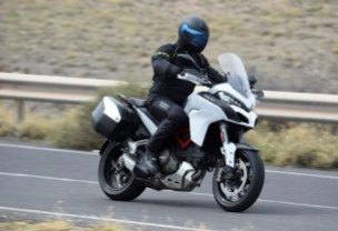 Ducati Multistrada 1200 na trasie m