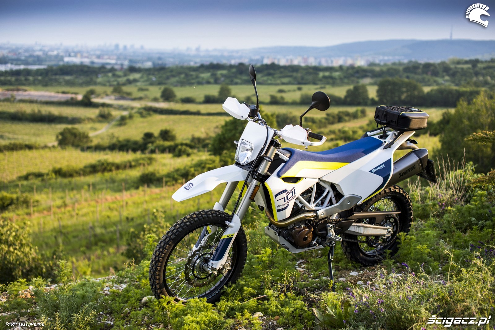 husqvarna 701 enduro cena