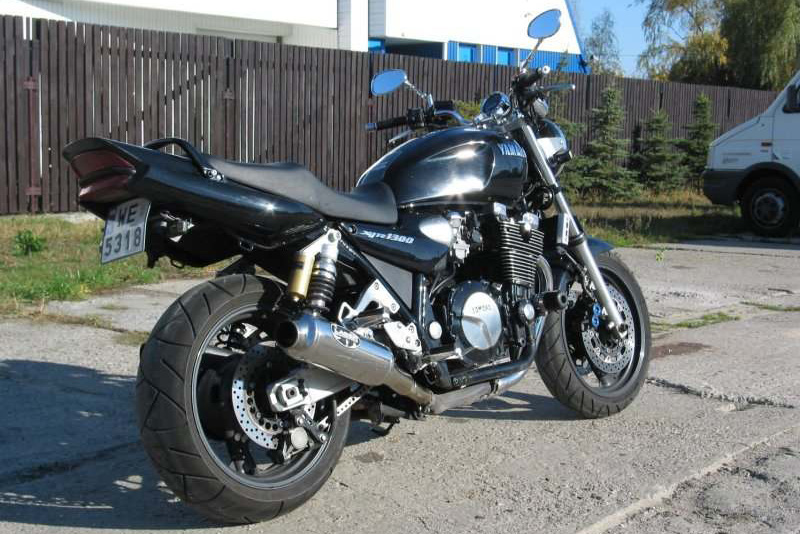 Zdjęcia Yamaha XJR 1300 1 Yamaha XJR 1300 motocykl