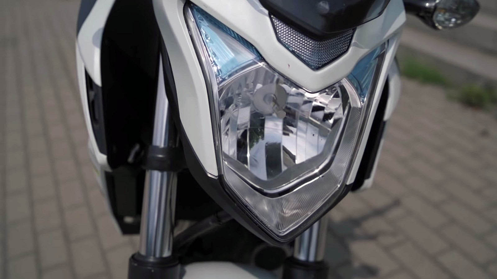Zdjęcia Honda CB 500F 2015 reflektor Uzywana Honda CB